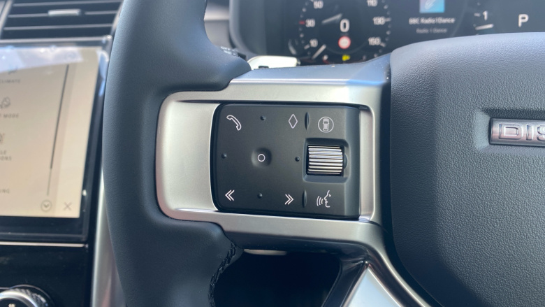 Land Rover Discovery 3.0 D350 Dynamic SE 5dr Auto Diesel Station Wagon